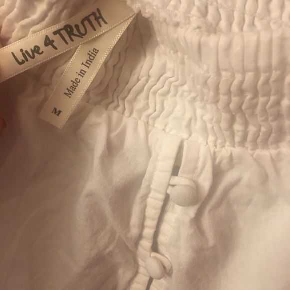 Nwt live 4 truth medium high low top - Picture 3 of 9